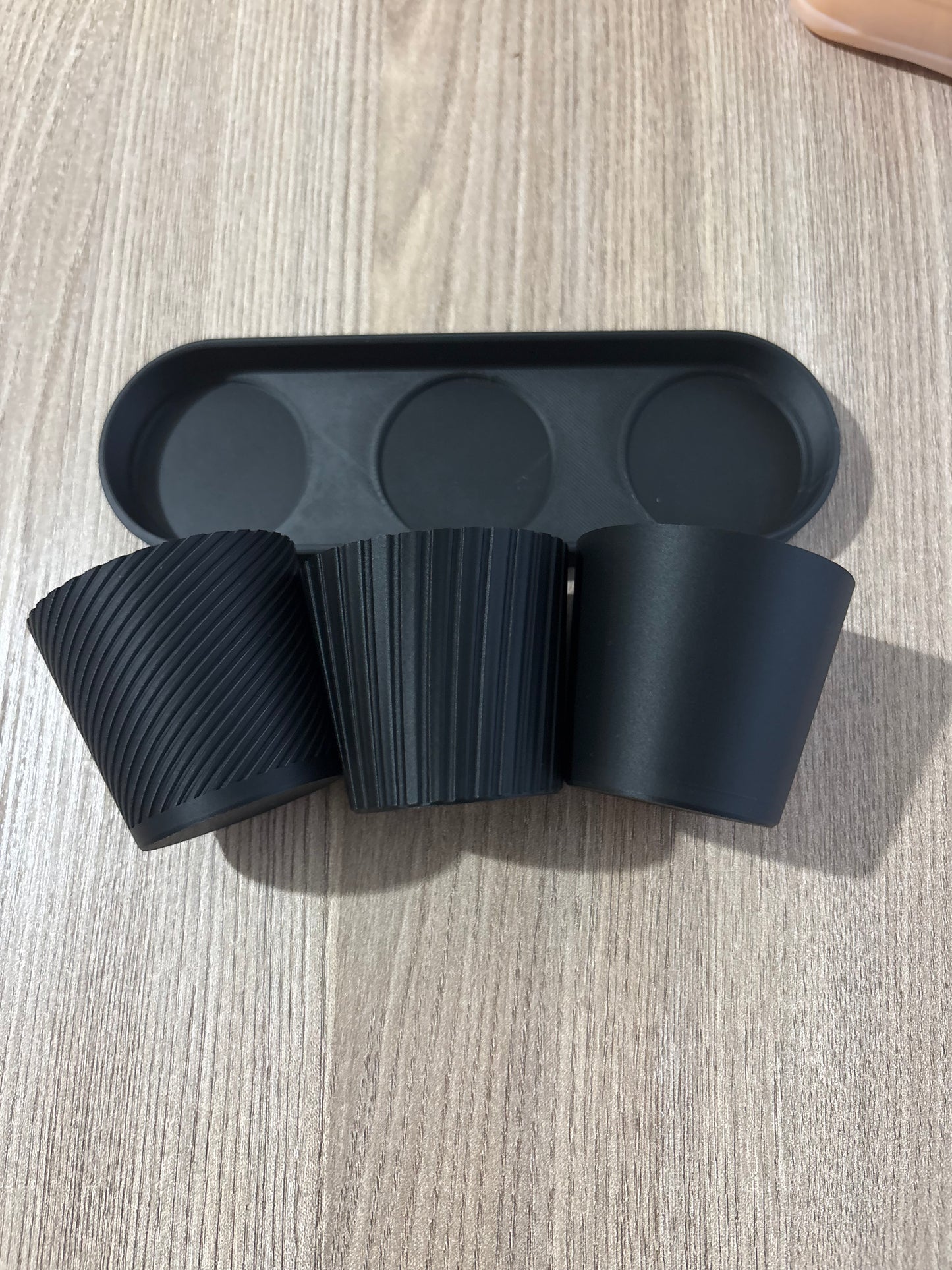 Luxury Set of 3 Mini Planter Pot Modern Design with Drainage Indoor Plant Pot